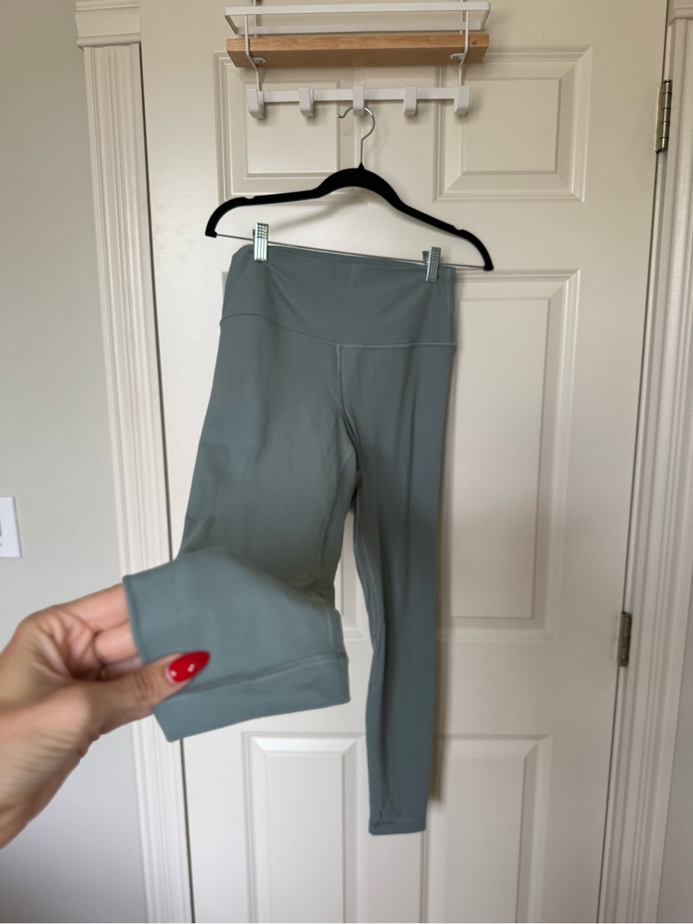 Lululemon Align High-Rise Pant in Crater Blue size 10 - Picture 3 of 7